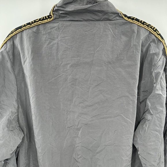 SIKSILK Gray Spellout‎ Stripe Nylon Quarter Zip Jacket Size Large - Picture 9 of 10